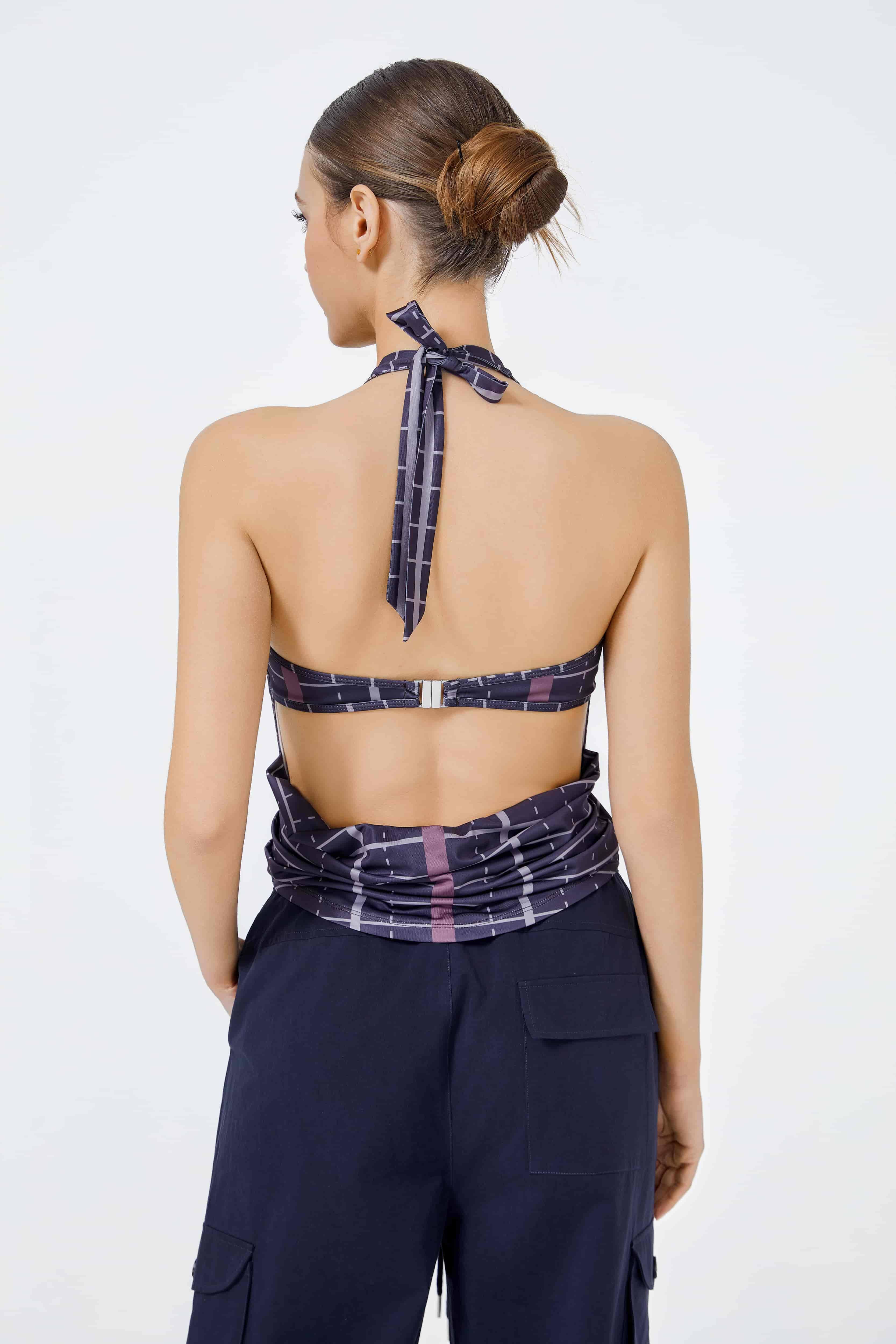 Full Hearts High Neck Top Backless